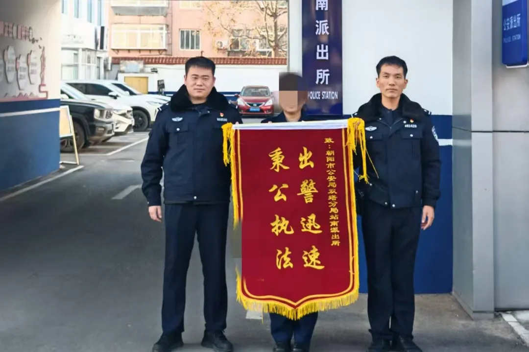 640.webp (1).png 640.webp (1).png